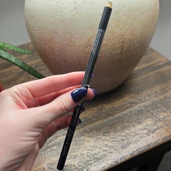 wet n wild Color Icon Kohl Eyeliner Pencil Smooth Creamy Long Finish Versatility - Picture 2 of 12